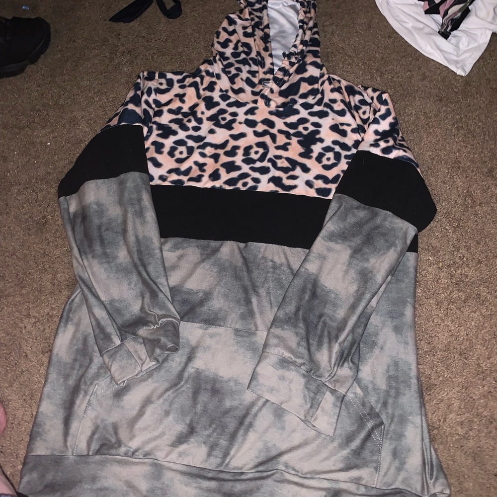 Cheetah Print Lightweight Hoodie